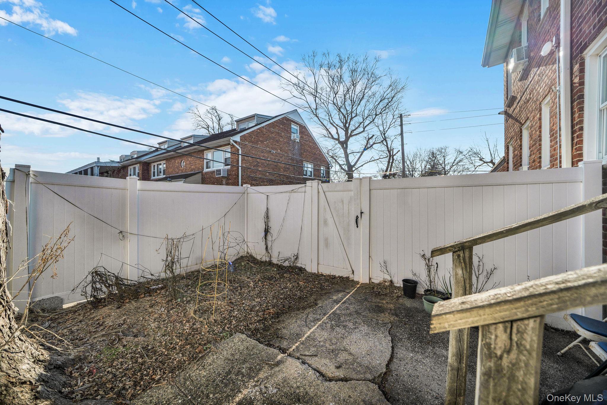 1570 Grand Avenue #24 Property Photo 16