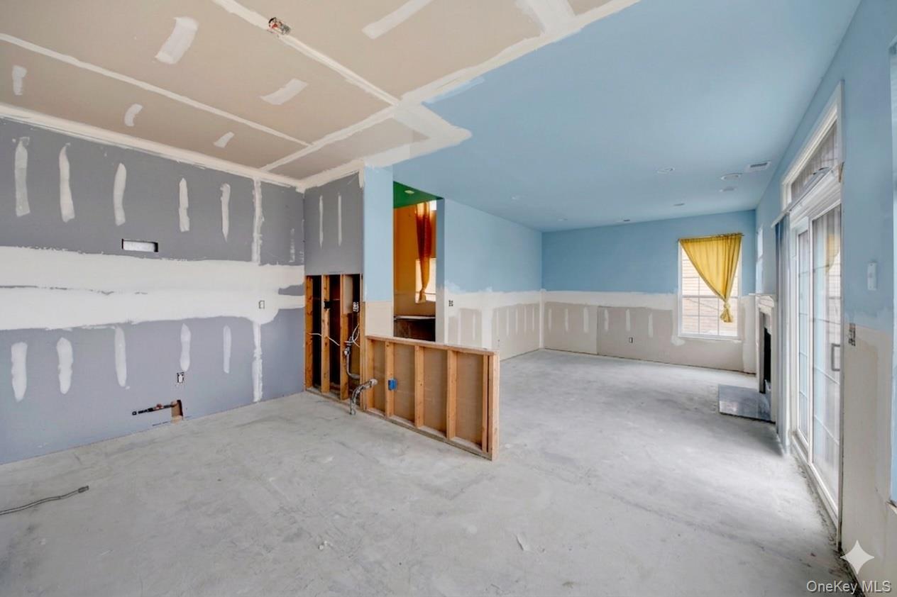 130 Benefield Boulevard Property Photo 8