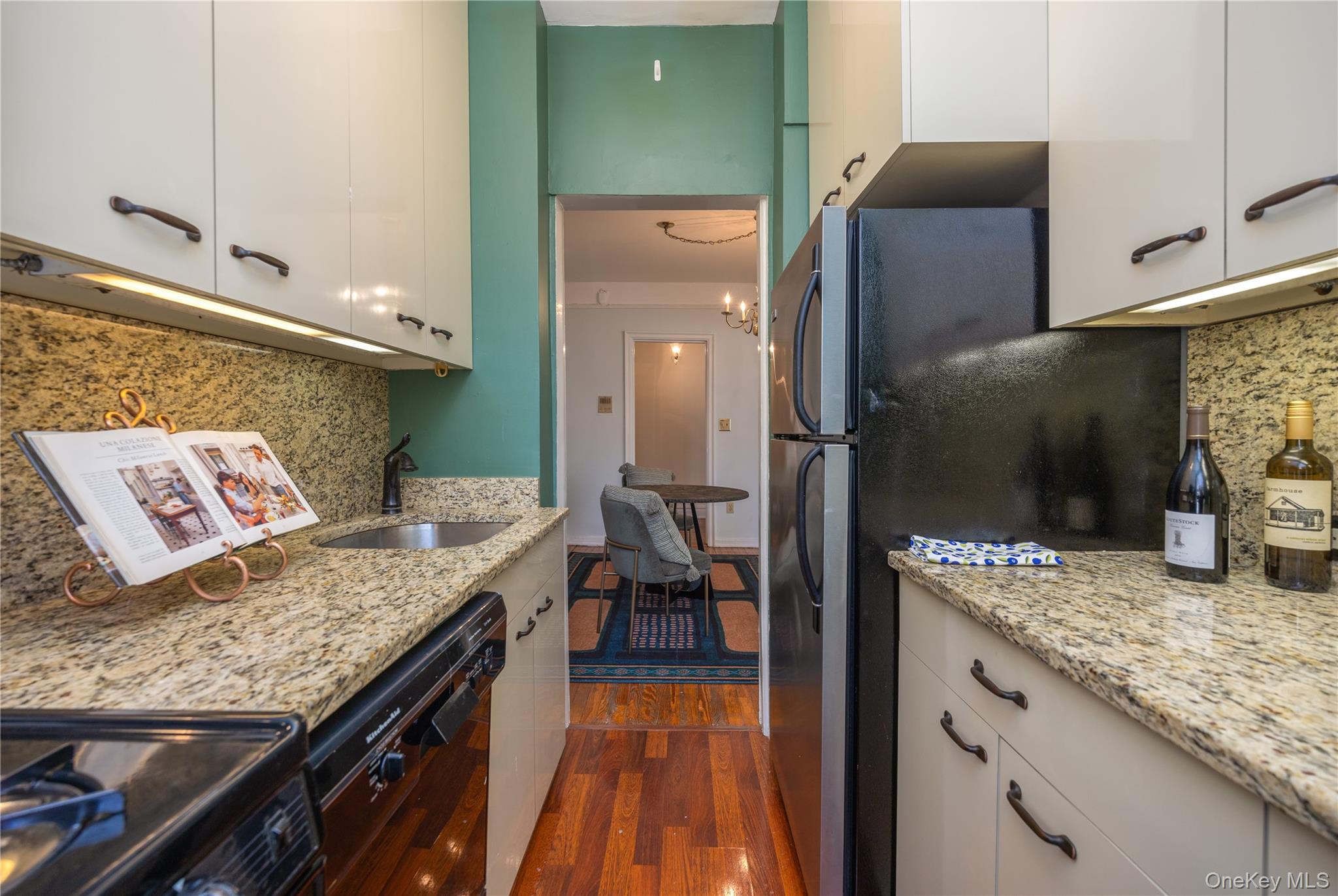 25 Parkview Avenue 2k Property Photo 21