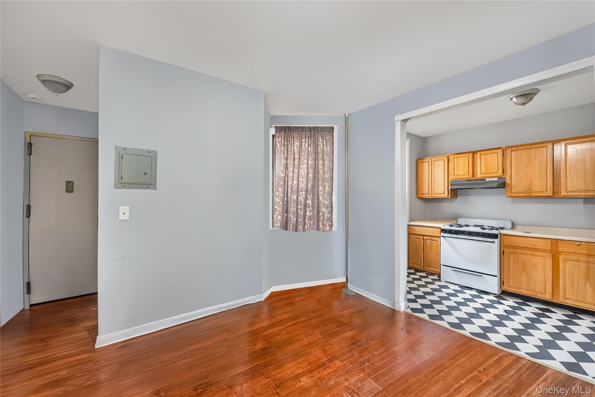 928 Belmont Avenue Property Photo 11