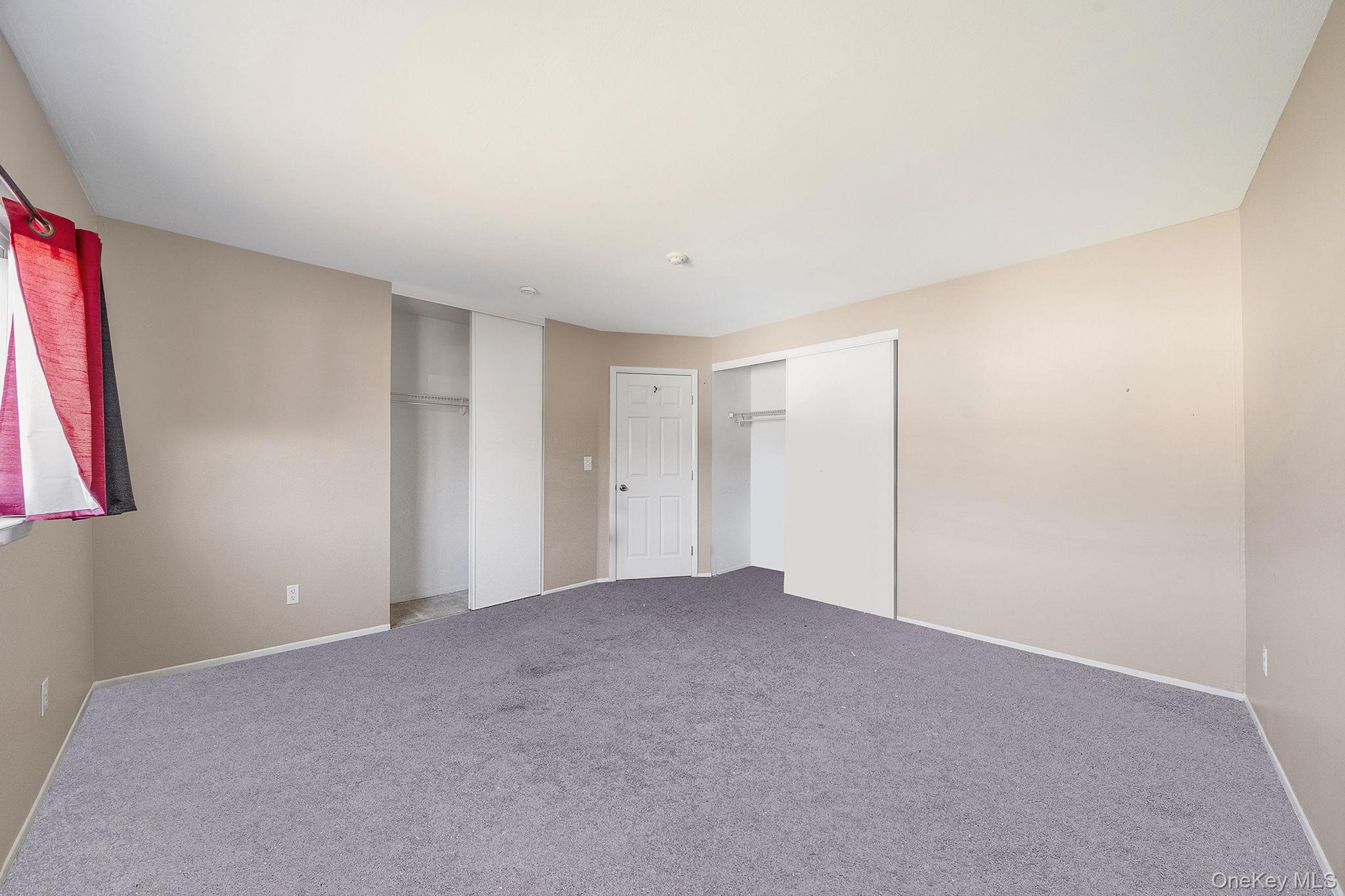 222 Pointe Circle N 2 Property Photo 6