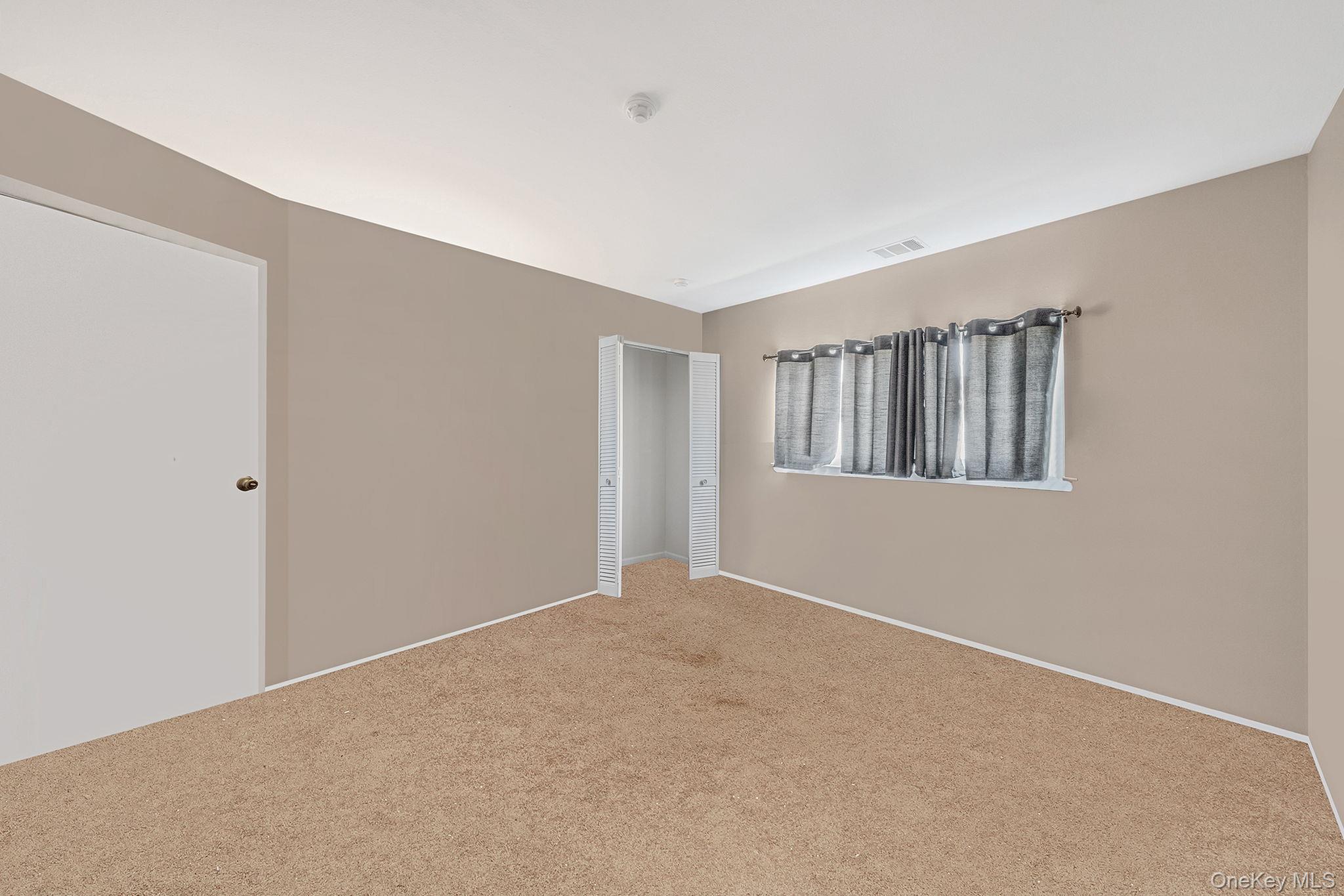 222 Pointe Circle N 2 Property Photo 11