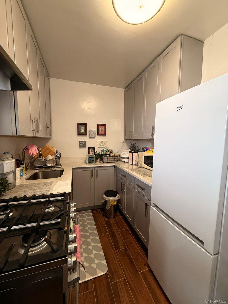 105-37 65th Avenue 6e Property Photo 11