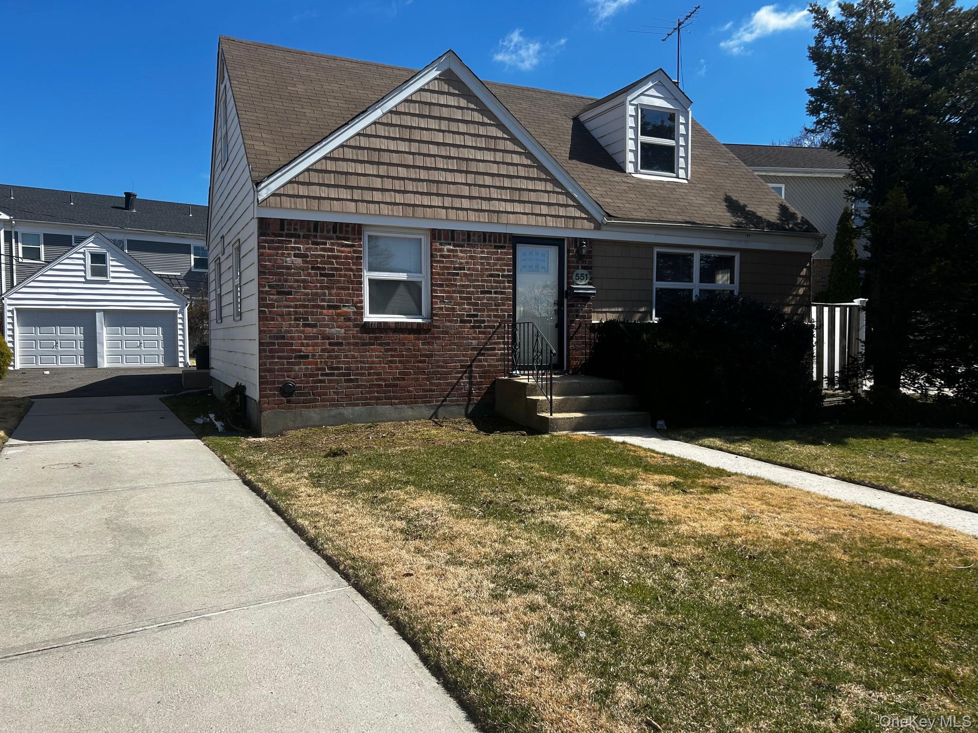 551 Emerson Street Property Photo 1