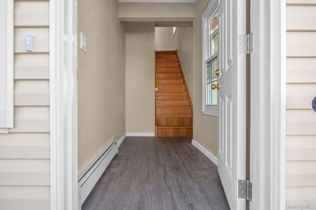 11034 214th Street Property Photo 7
