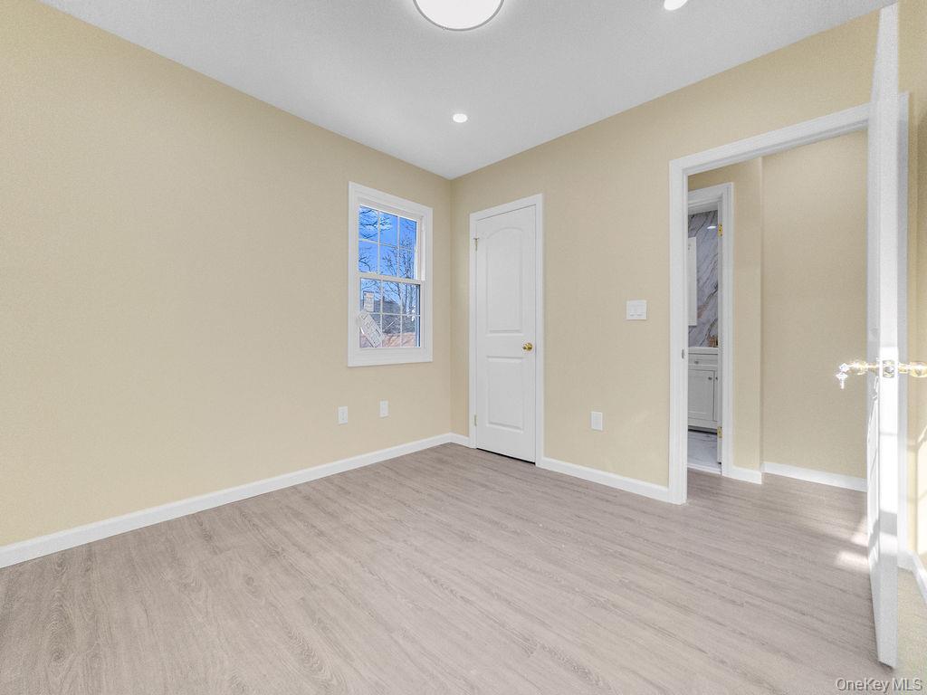 11034 214th Street Property Photo 15