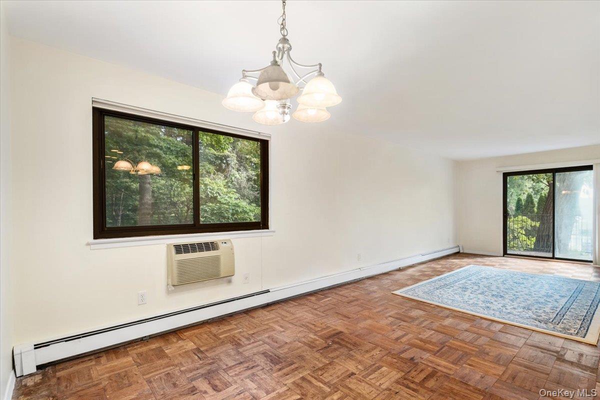 356 Central Park Avenue E10 Property Photo 5
