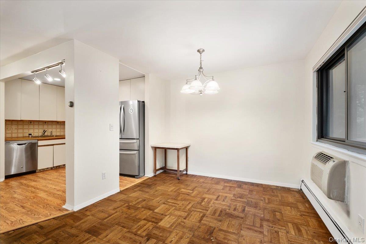 356 Central Park Avenue E10 Property Photo 8