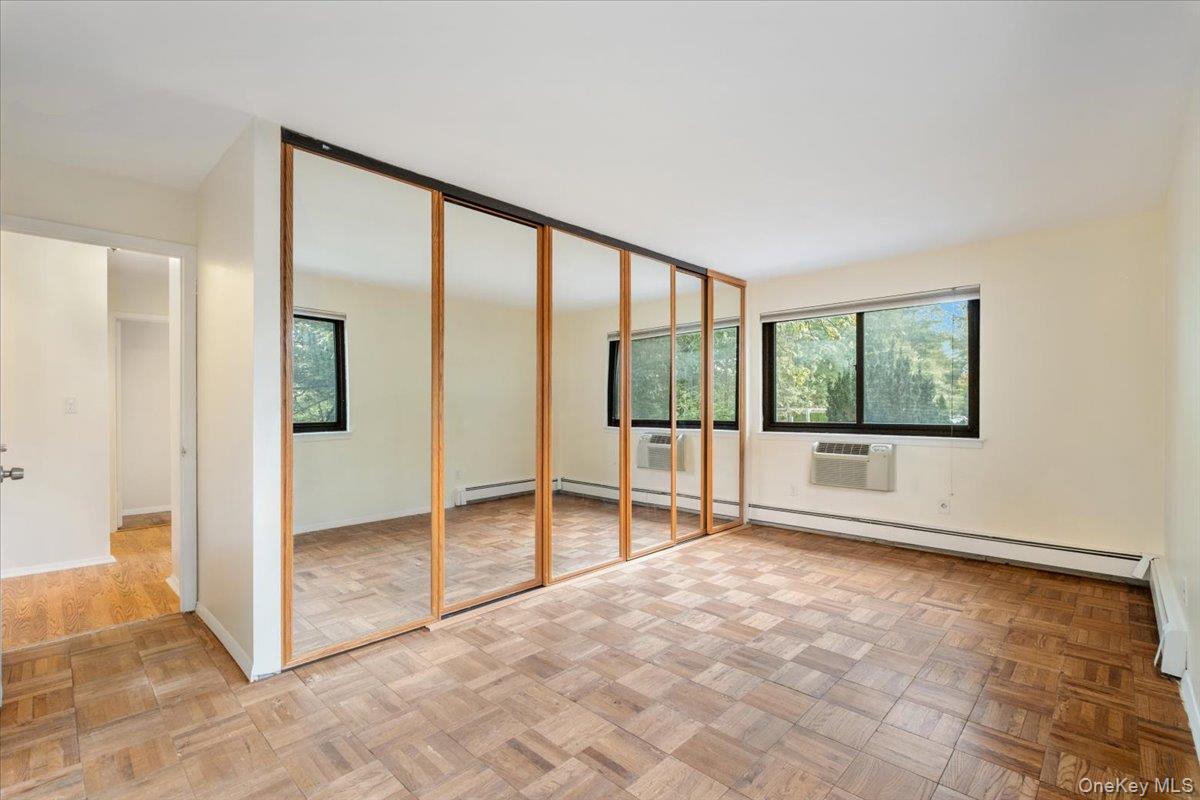 356 Central Park Avenue E10 Property Photo 14