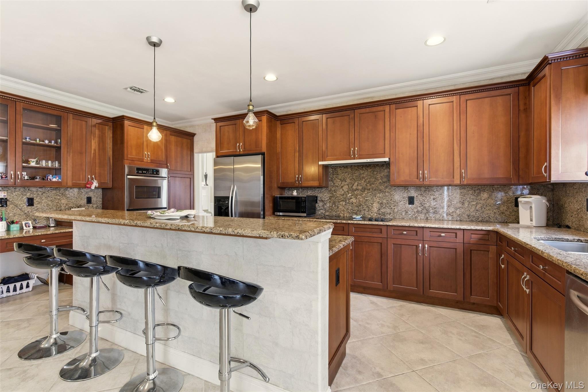 171 Hamlet Drive Property Photo 11
