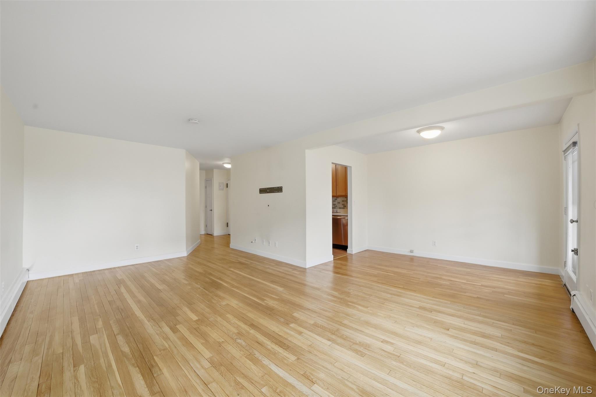 667 Pelham Road B10 Property Photo 3