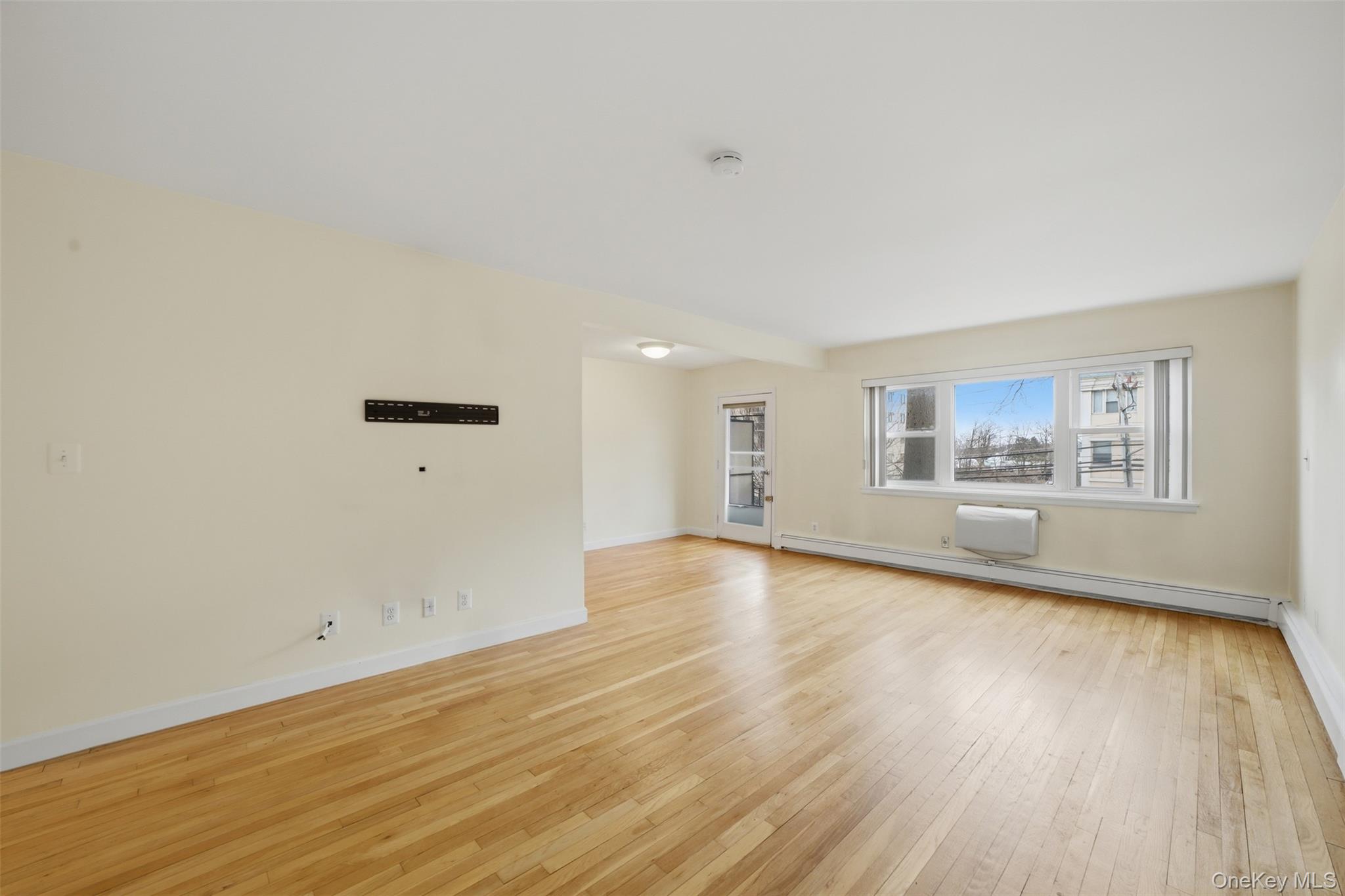 667 Pelham Road B10 Property Photo 4