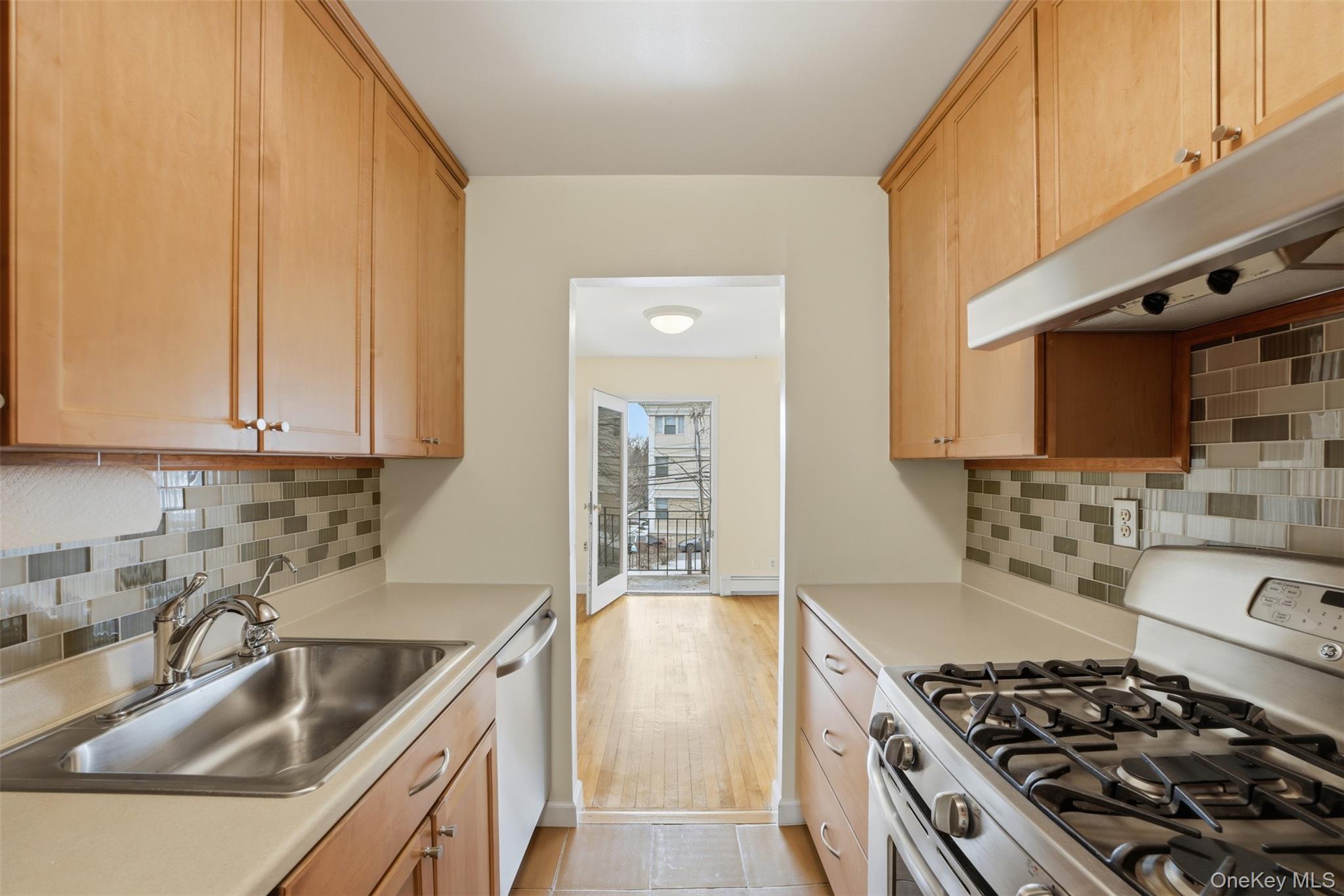 667 Pelham Road B10 Property Photo 10
