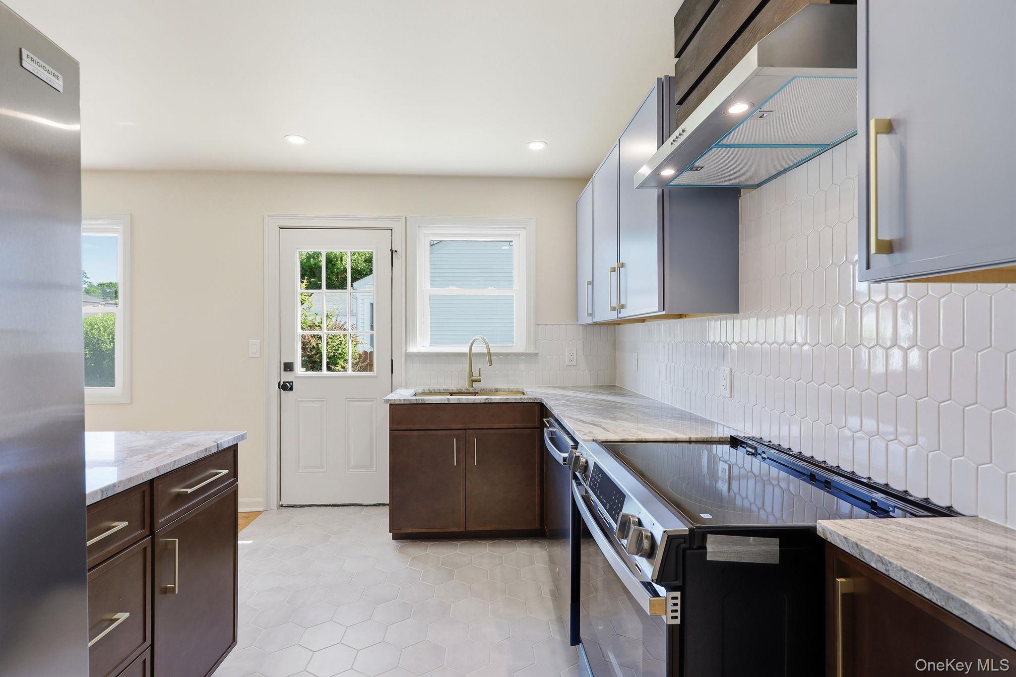 149 Wilkes Street Property Photo 3