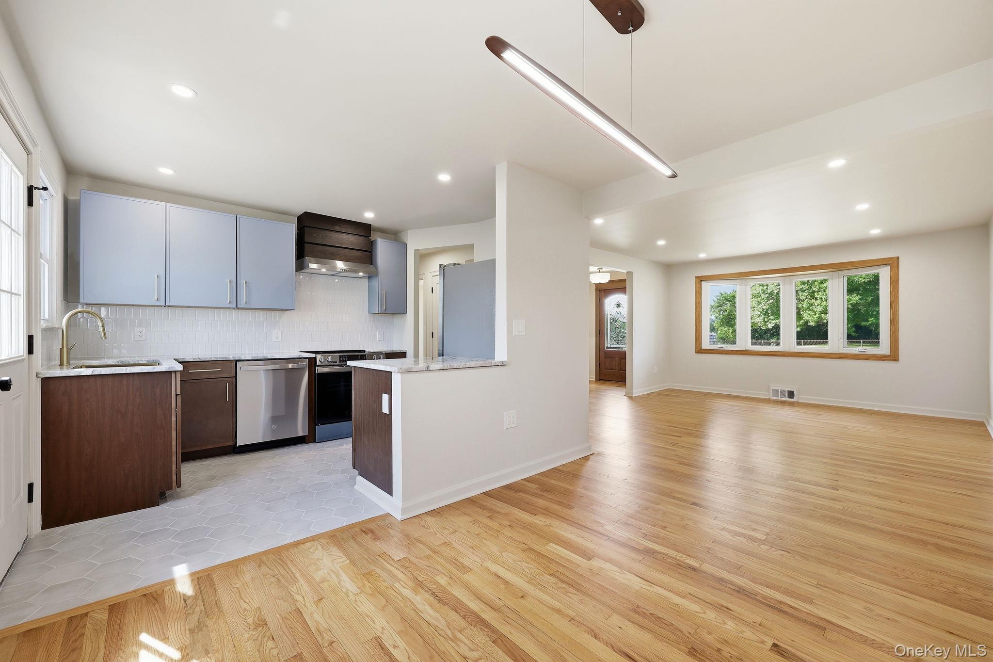 149 Wilkes Street Property Photo 4