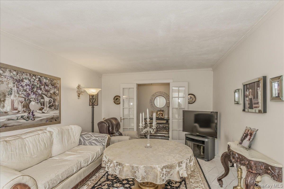 21-36 77th Street Property Photo 5