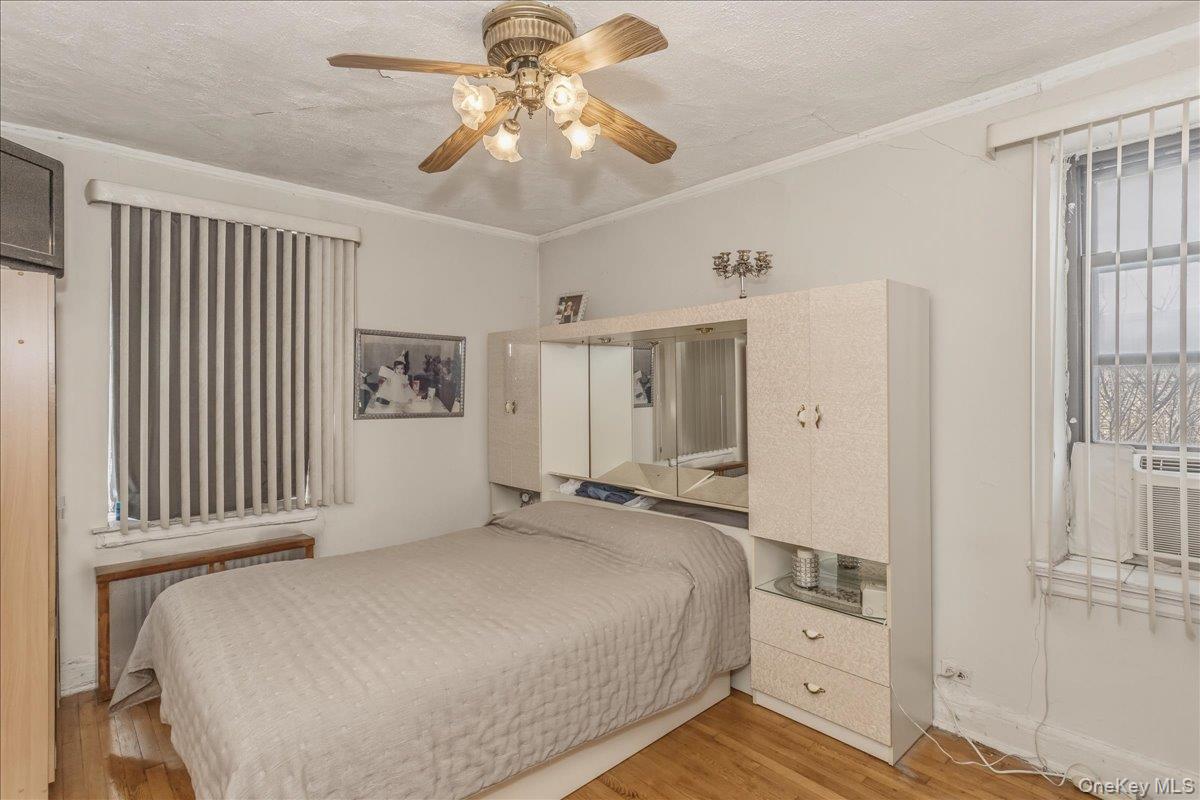 21-36 77th Street Property Photo 13