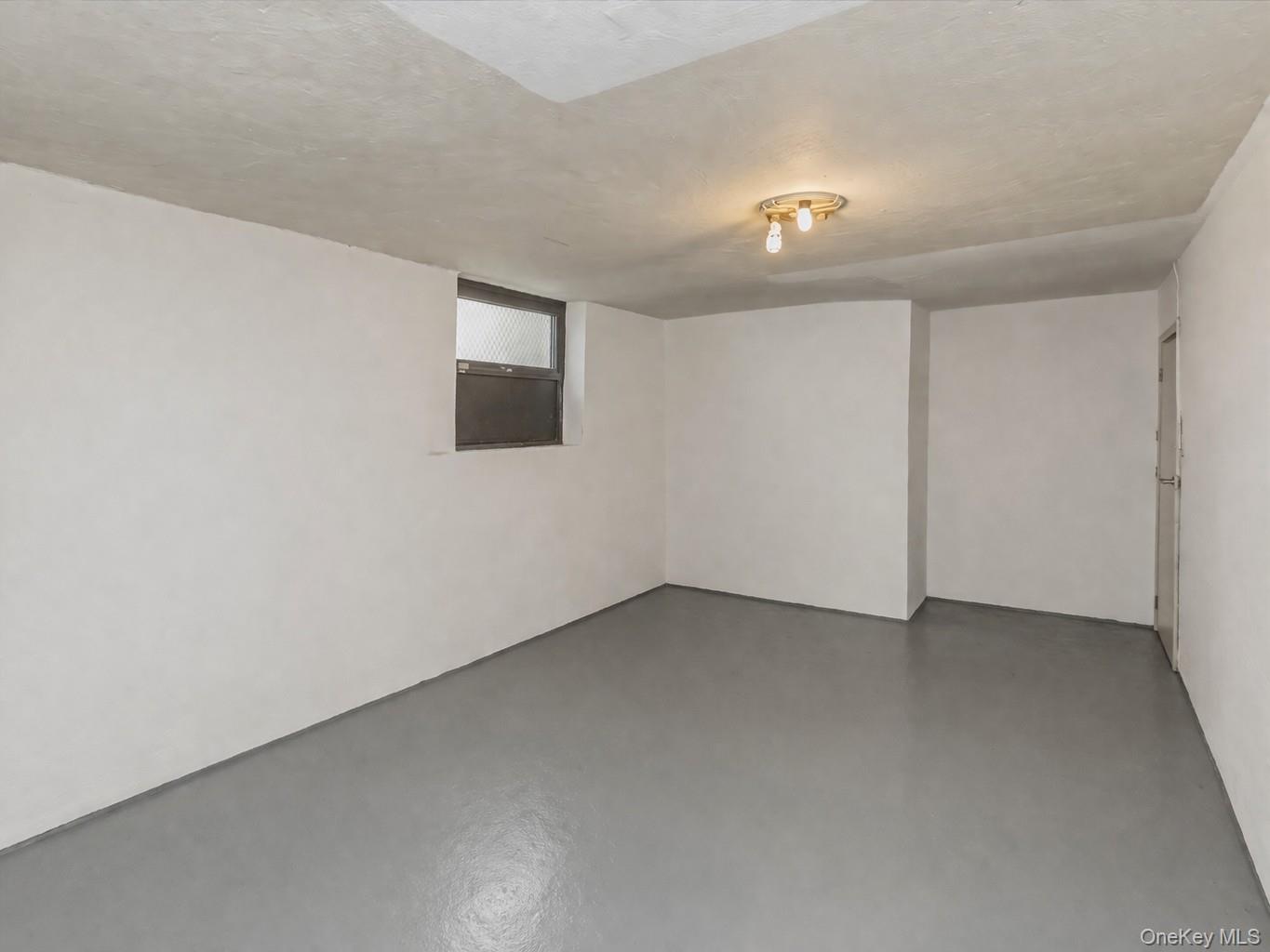 21-36 77th Street Property Photo 16