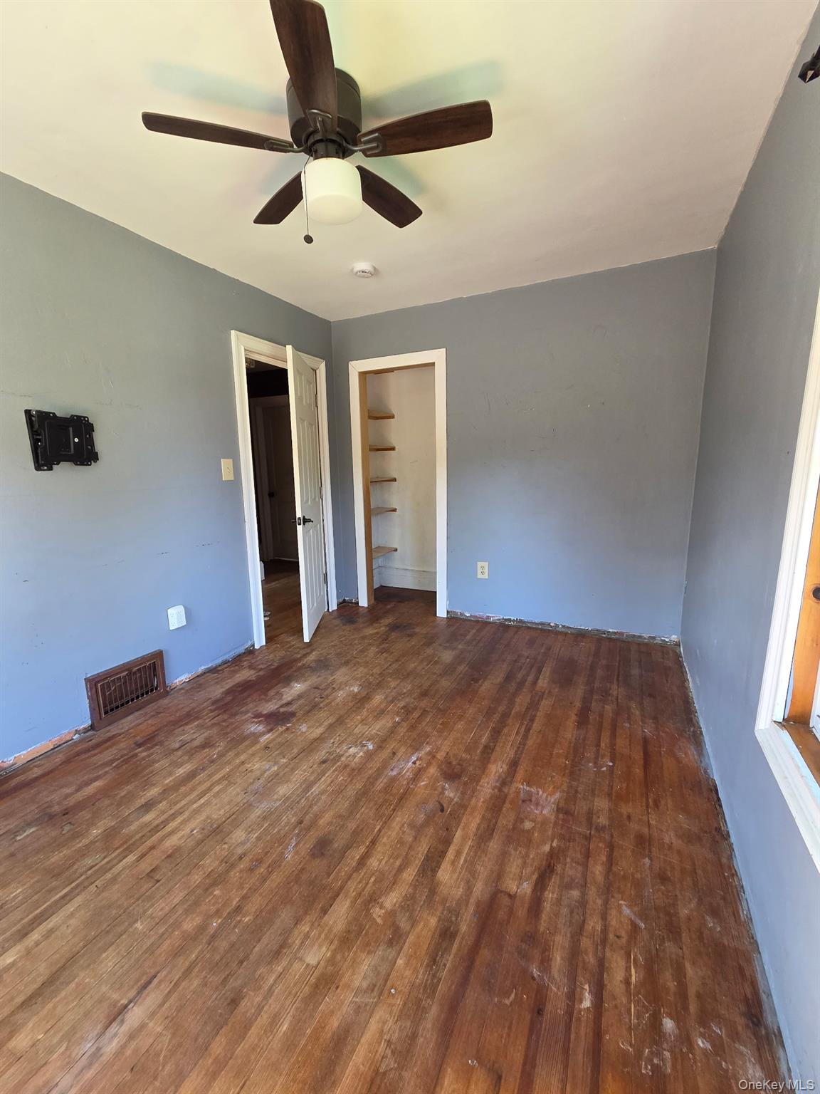295 Lucas Avenue Property Photo 27