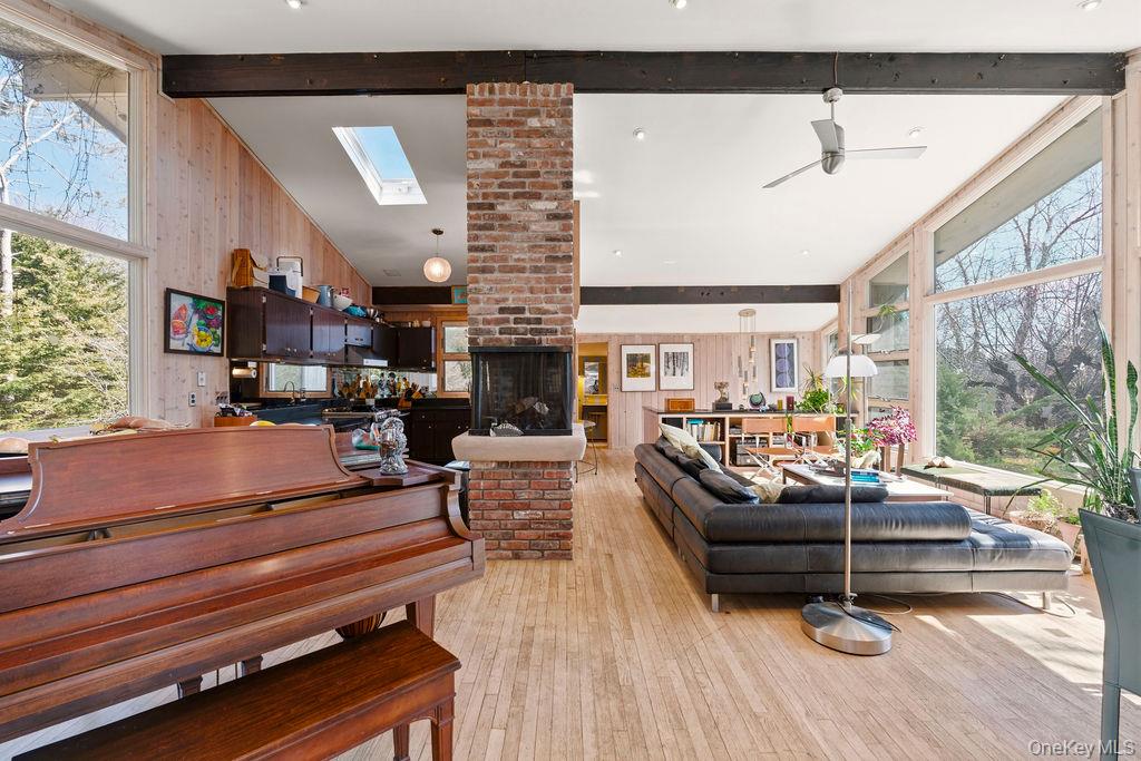 27 Atterbury Road Property Photo 3