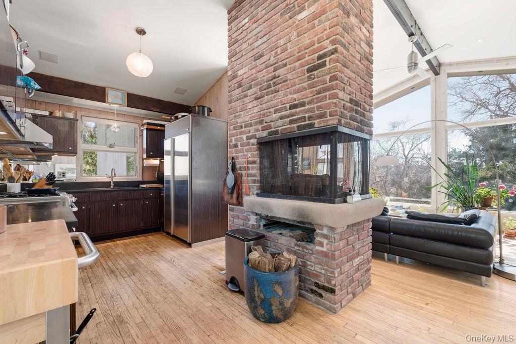 27 Atterbury Road Property Photo 4