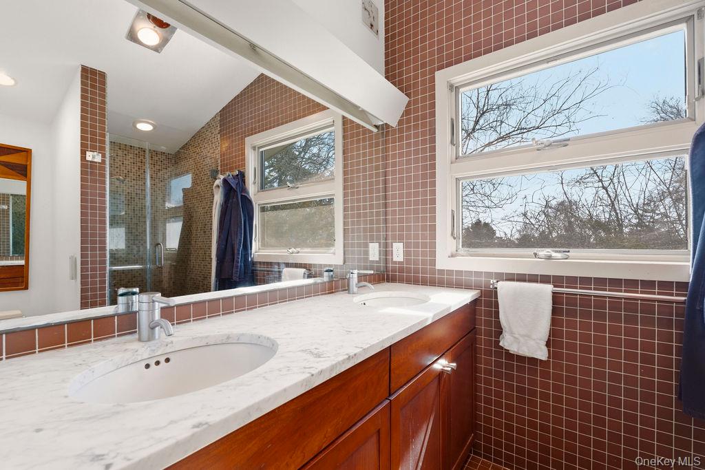 27 Atterbury Road Property Photo 11