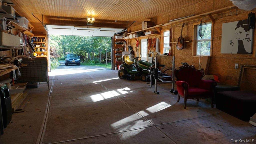 26 Maple Avenue Property Photo 8