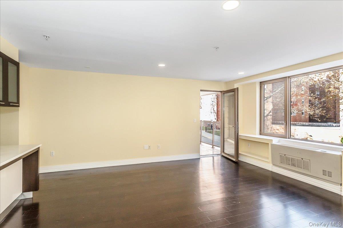 6405 Yellowstone Boulevard 207 Property Photo 9