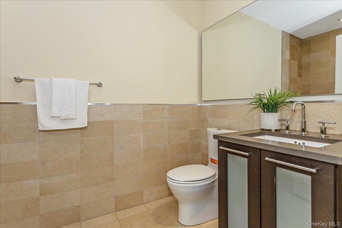 6405 Yellowstone Boulevard 207 Property Photo 13