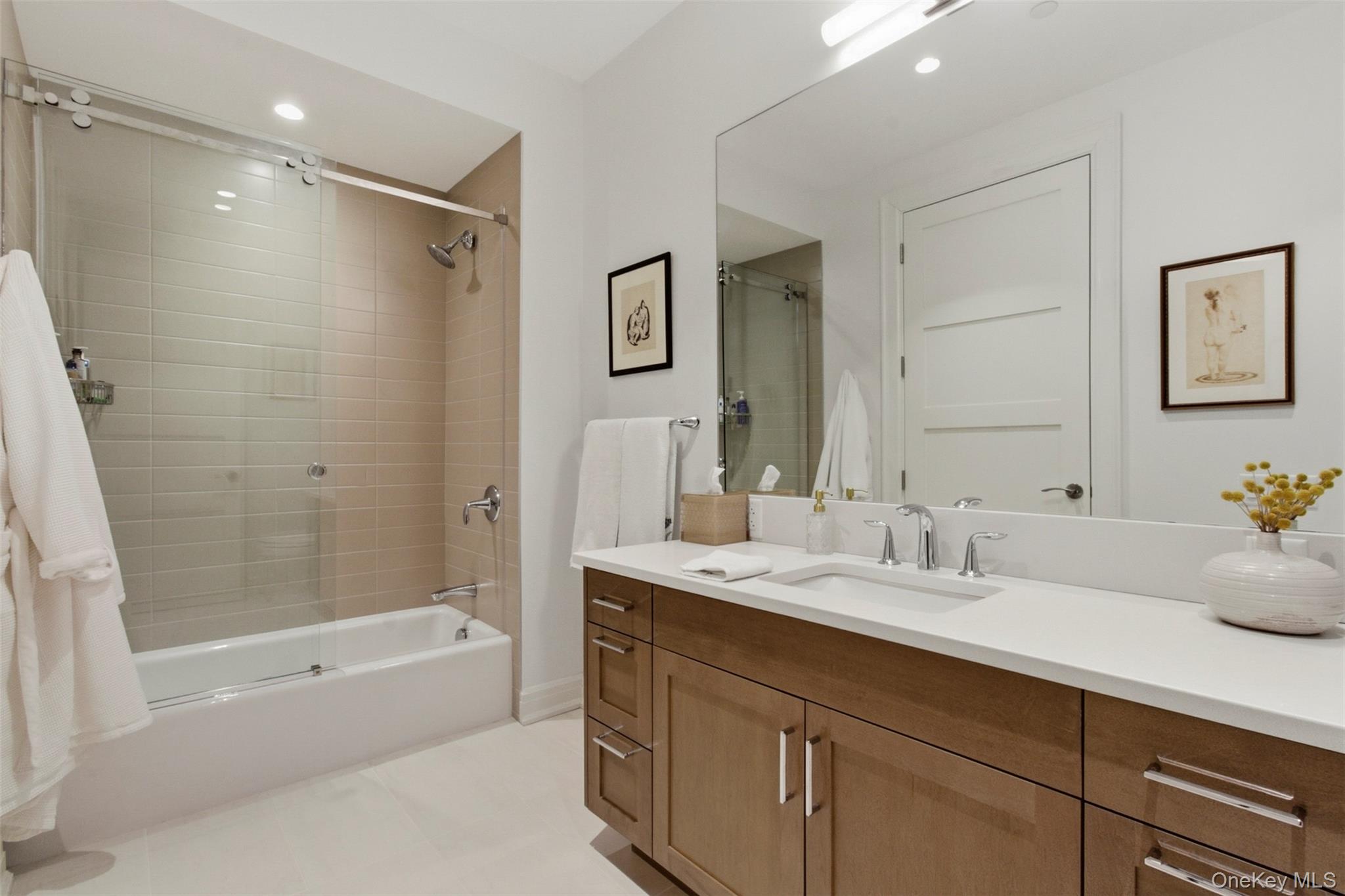 720 Davenport Avenue 1 Property Photo 19