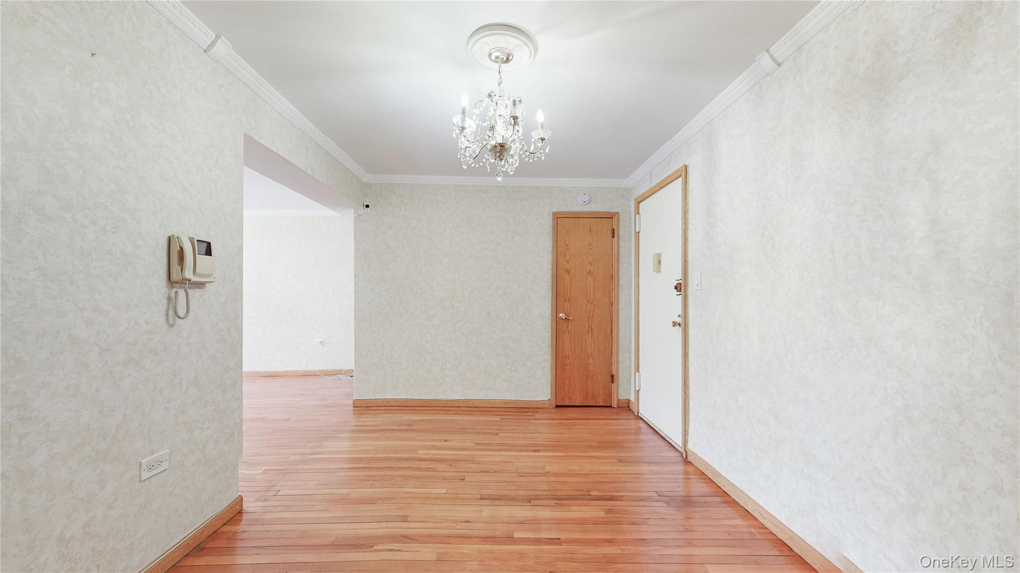 99-11 60th Avenue 4e Property Photo 4