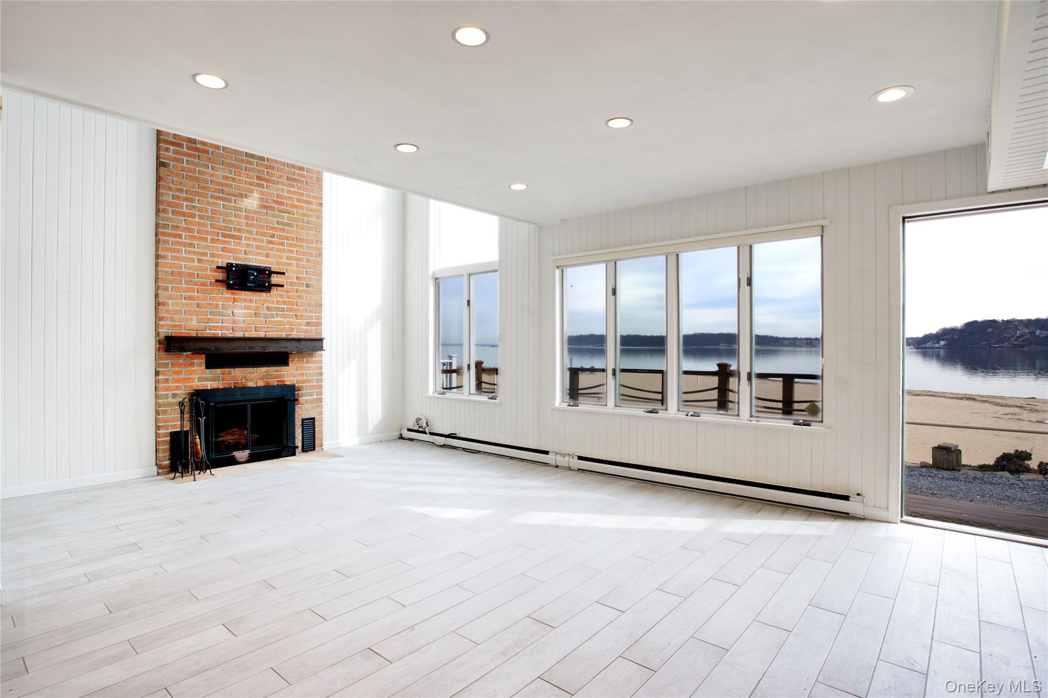 75-02 West Shore Road 2 Property Photo 3