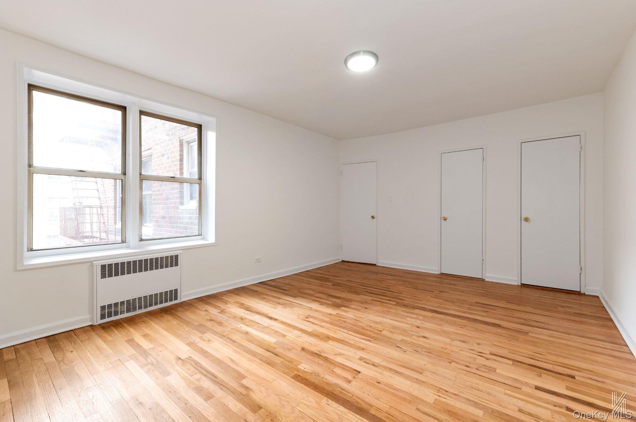 79-10 34th Avenue 4u Property Photo 12