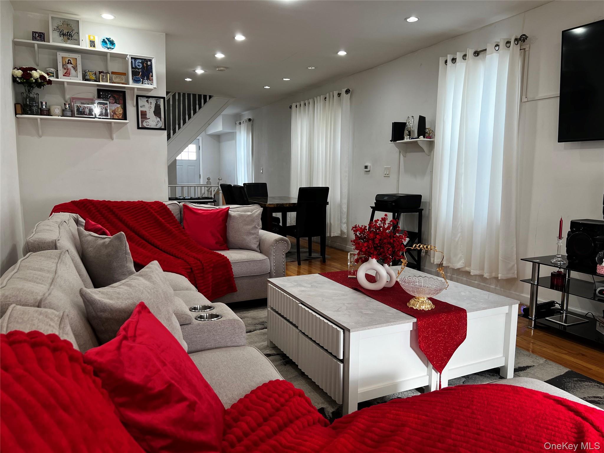 11727 146th Street Property Photo 11