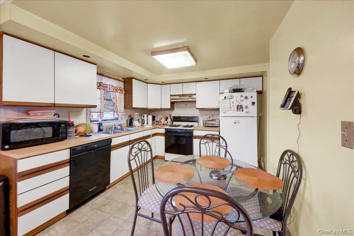 126 Patmore Avenue Property Photo 7
