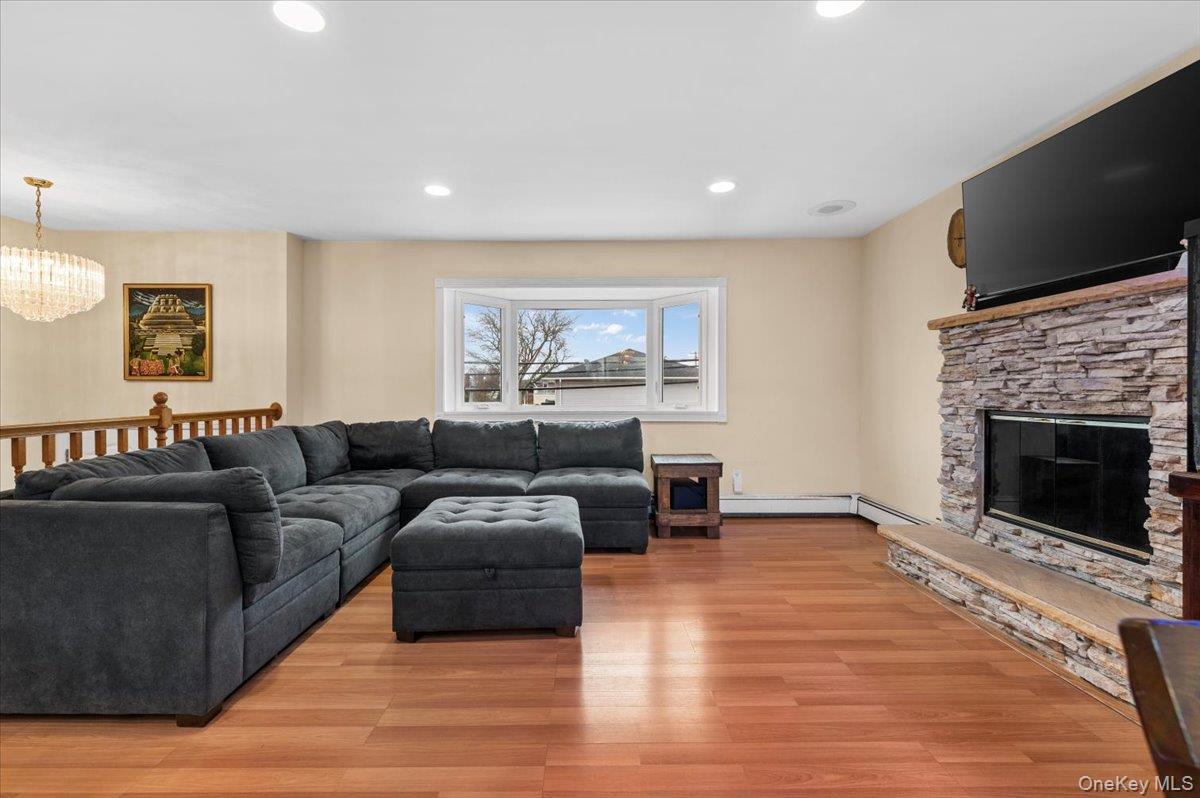 2747 Barbara Road Property Photo 5