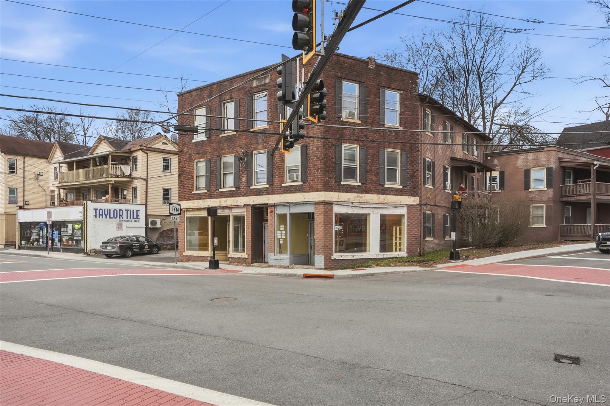 364 North Street Property Photo 4