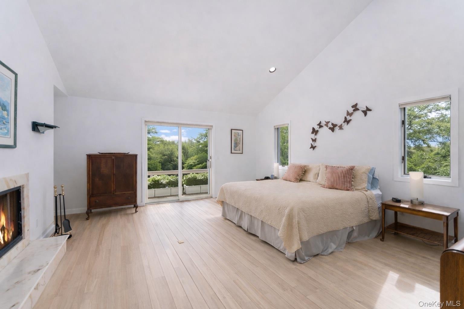 785 The Strand Property Photo 10