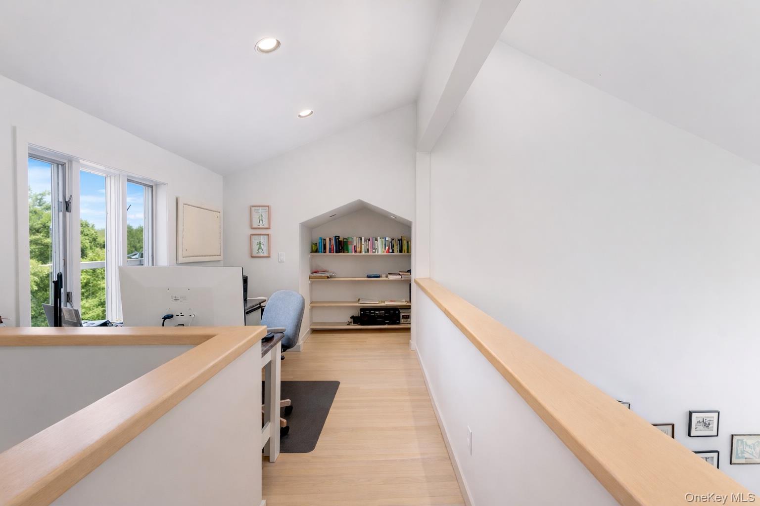 785 The Strand Property Photo 12