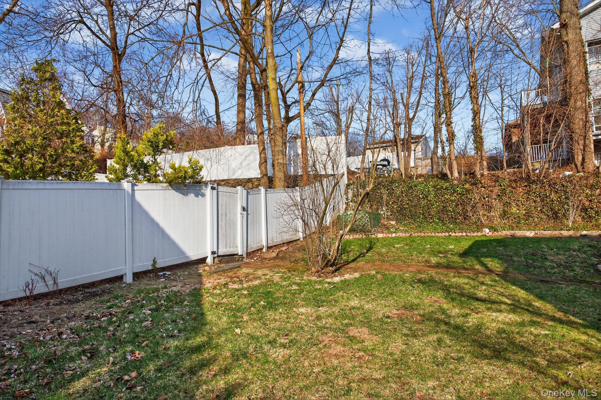 1206 Main Street Property Photo 6