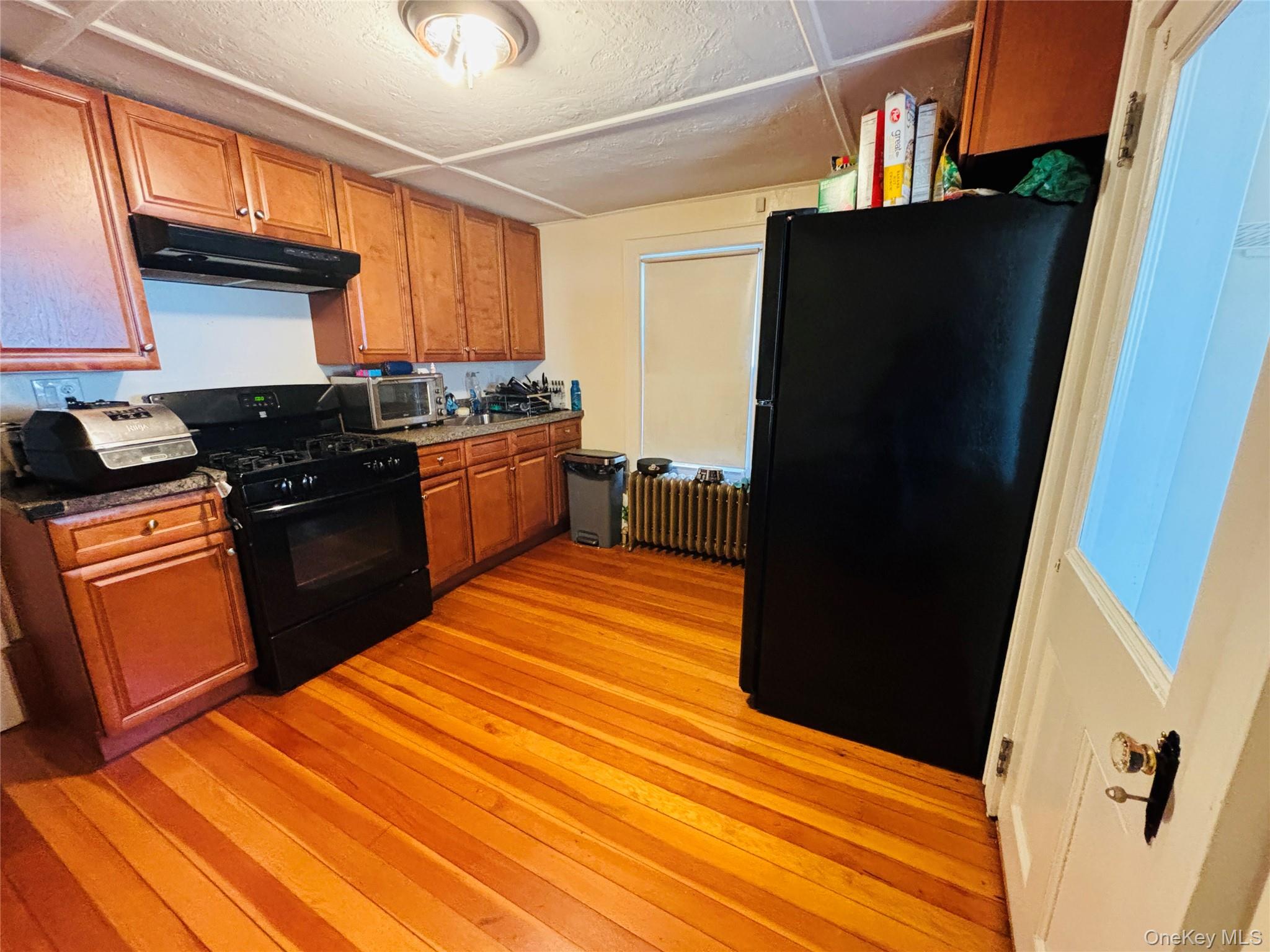 1206 Main Street Property Photo 12