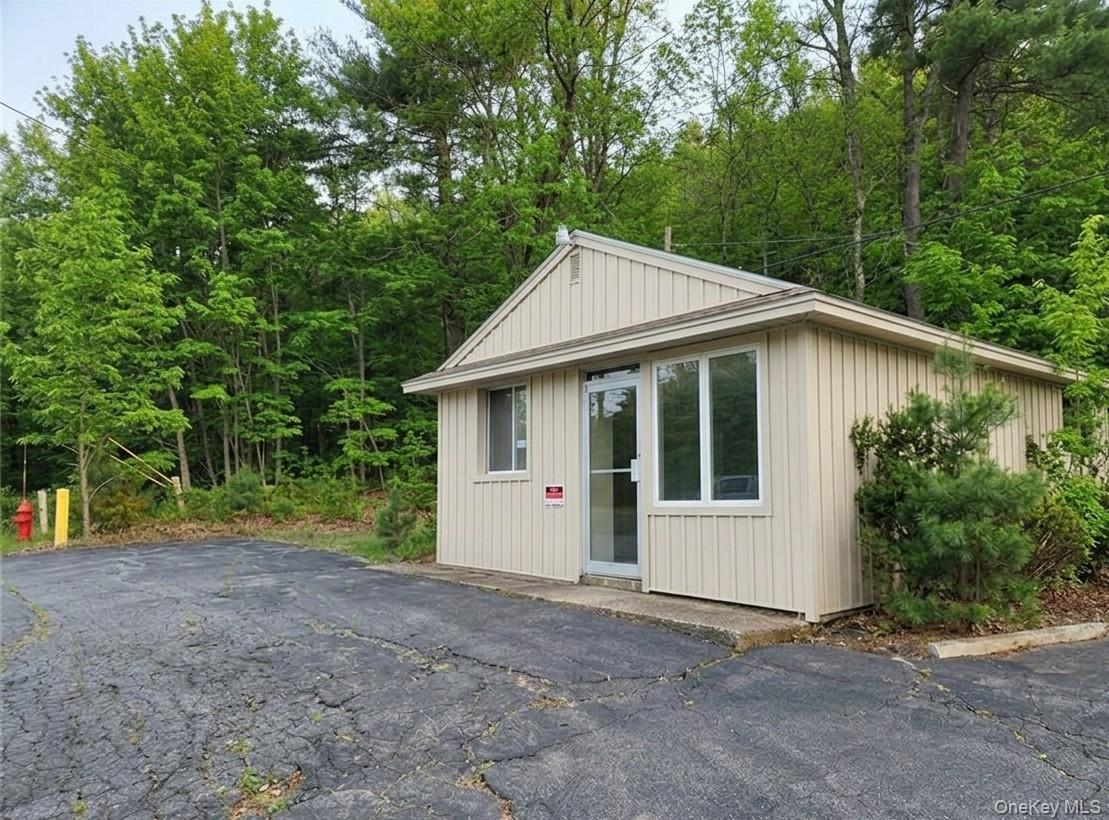 141 State Route 17b Property Photo 1
