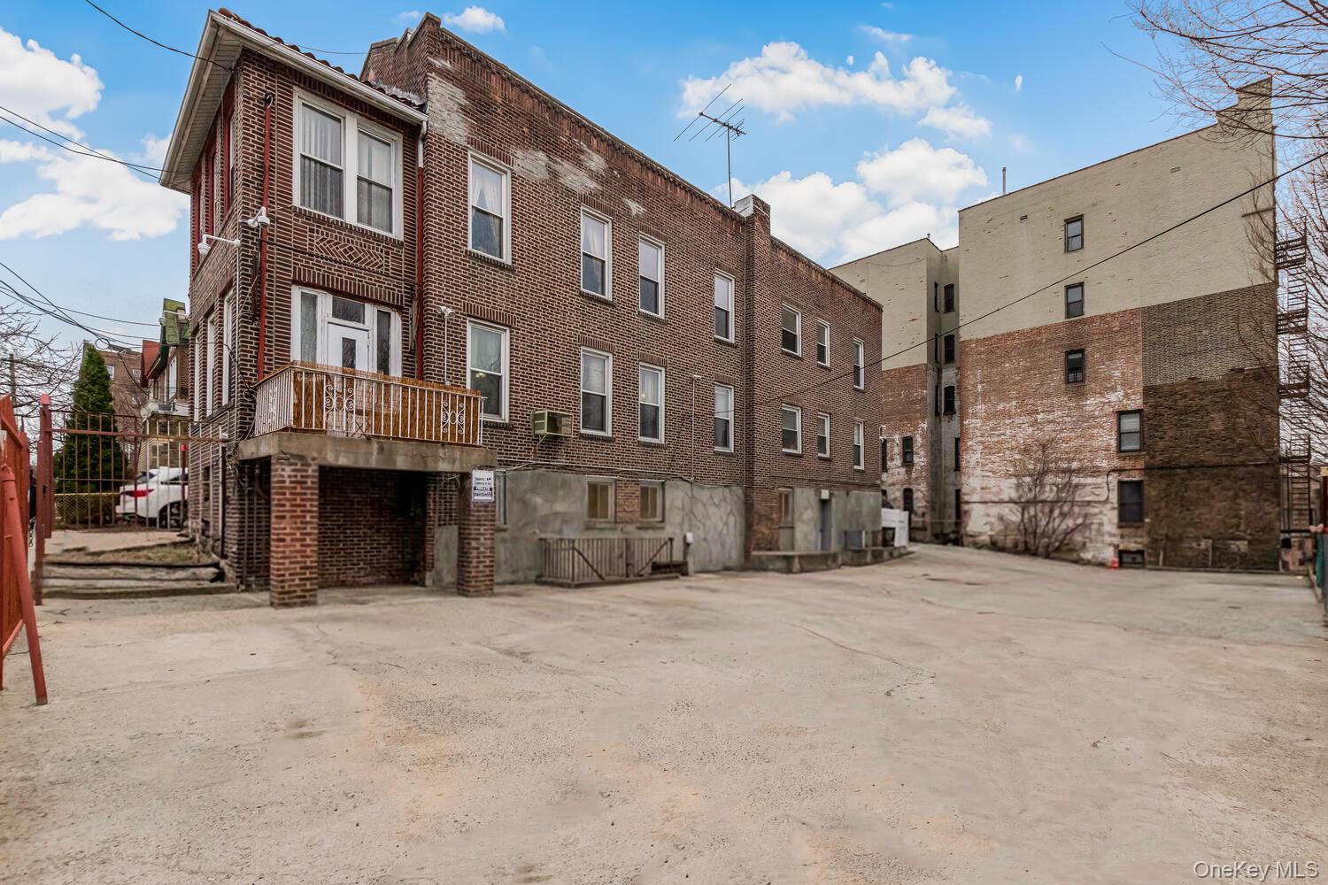210 W 179th Street Property Photo 5