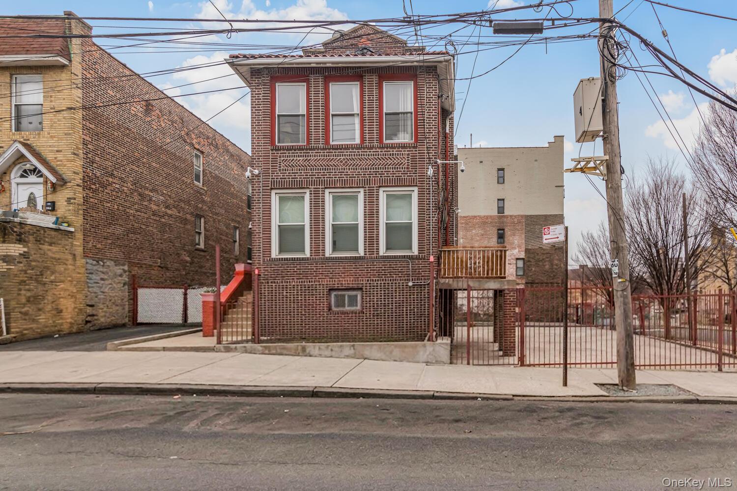 210 W 179th Street Property Photo 10