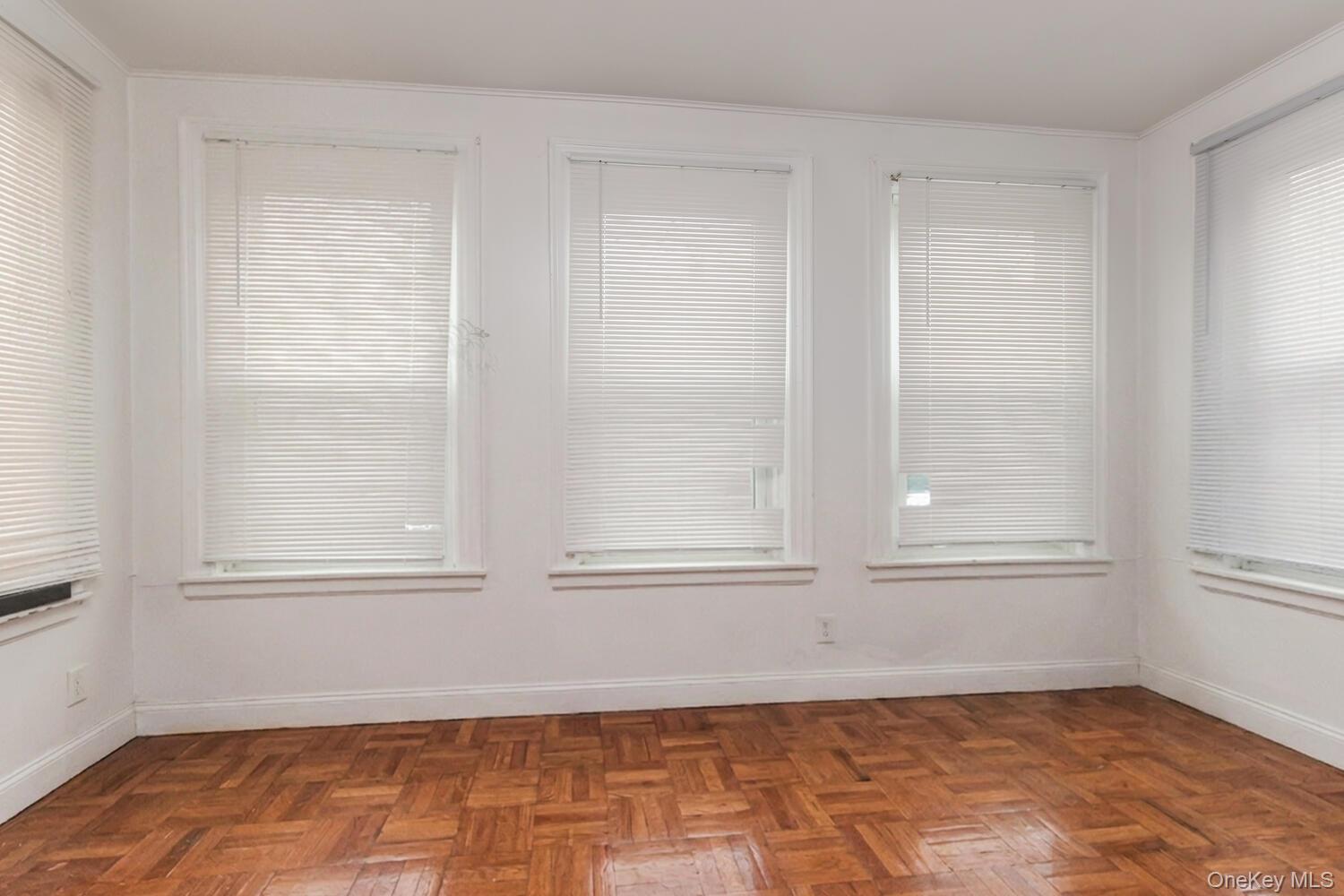 210 W 179th Street Property Photo 16