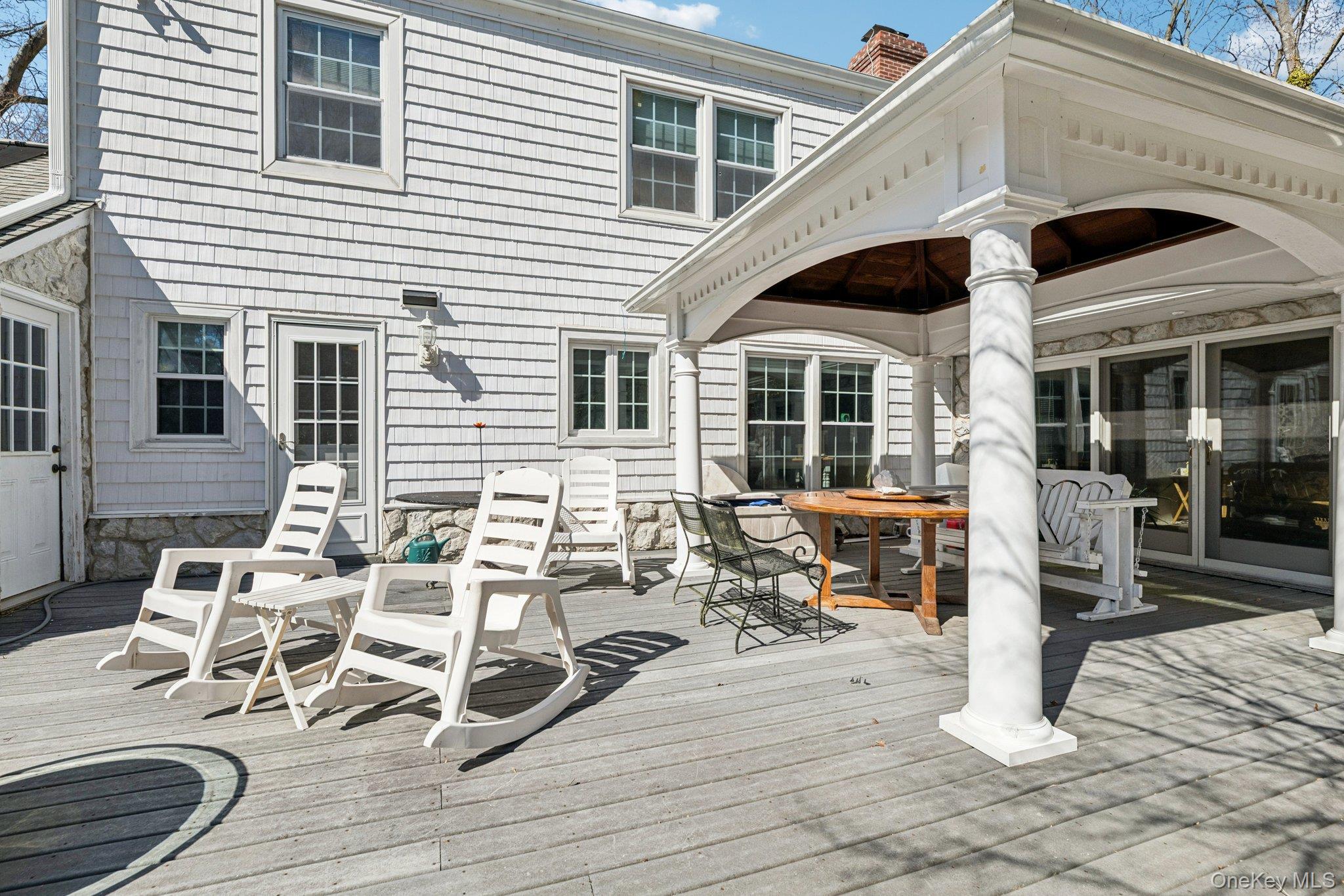 2 Three Pond Road Property Photo 25