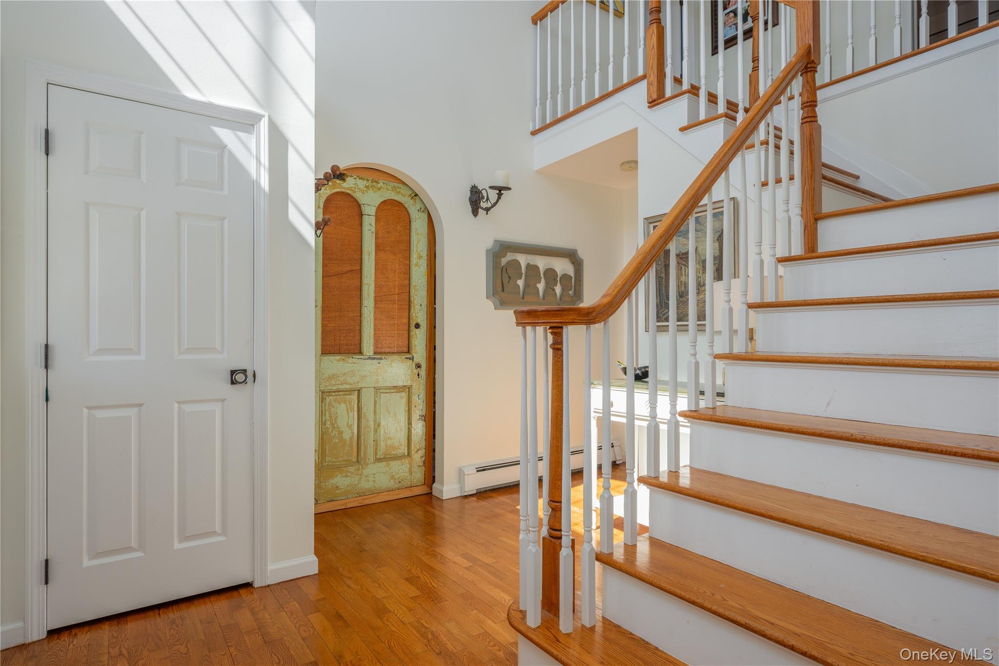 170 Dickerson Avenue Property Photo 6