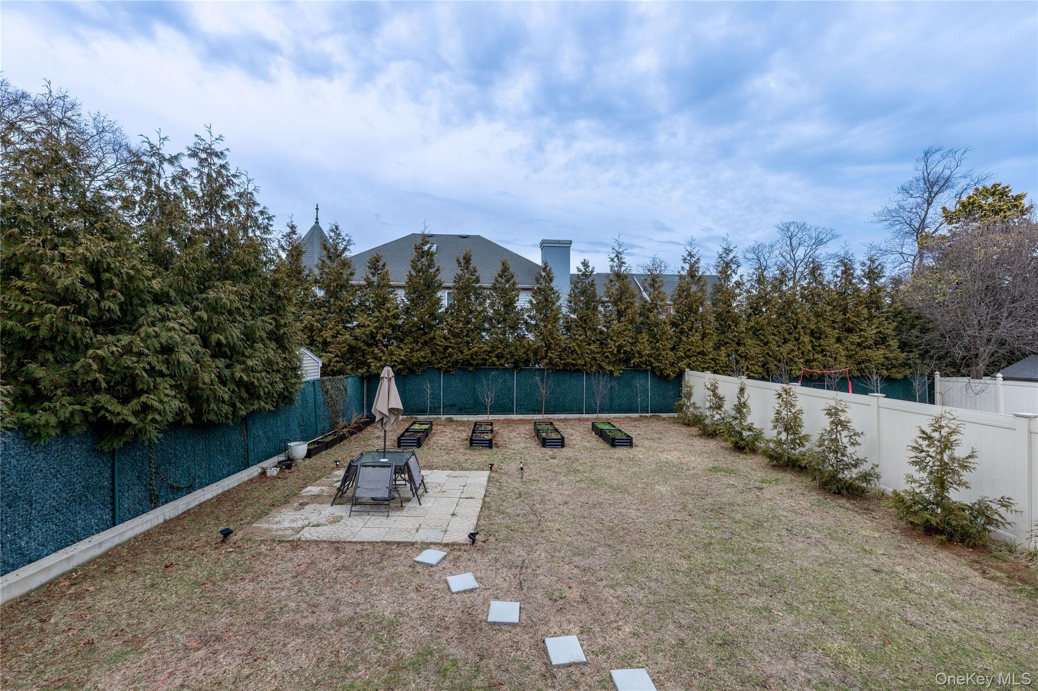 25 Sanford Property Photo 48