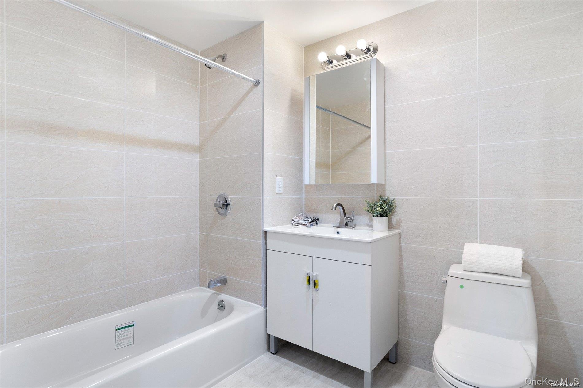 91-23 Corona Avenue 2e Property Photo 25