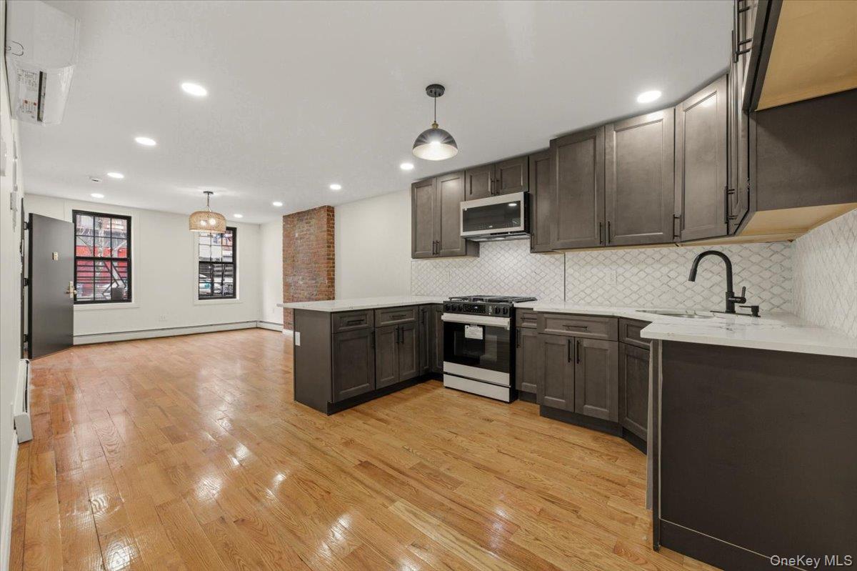 326 Malcolm X Boulevard Property Photo 5